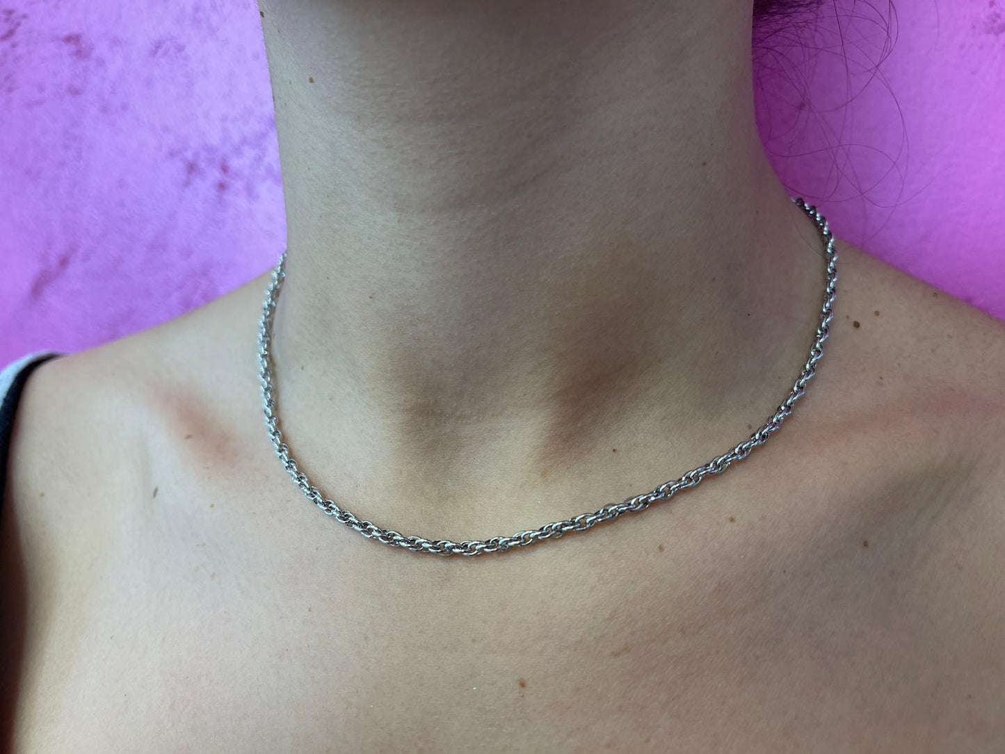 Simple silver chain