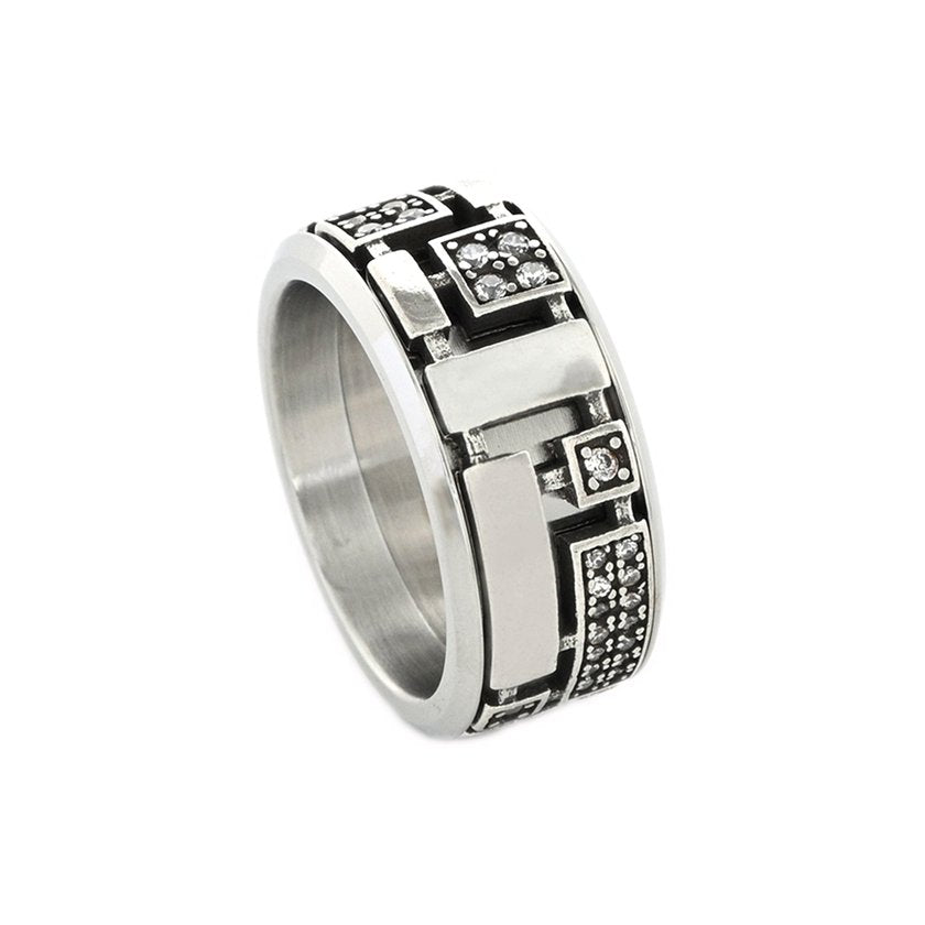 Anello con forme geometriche