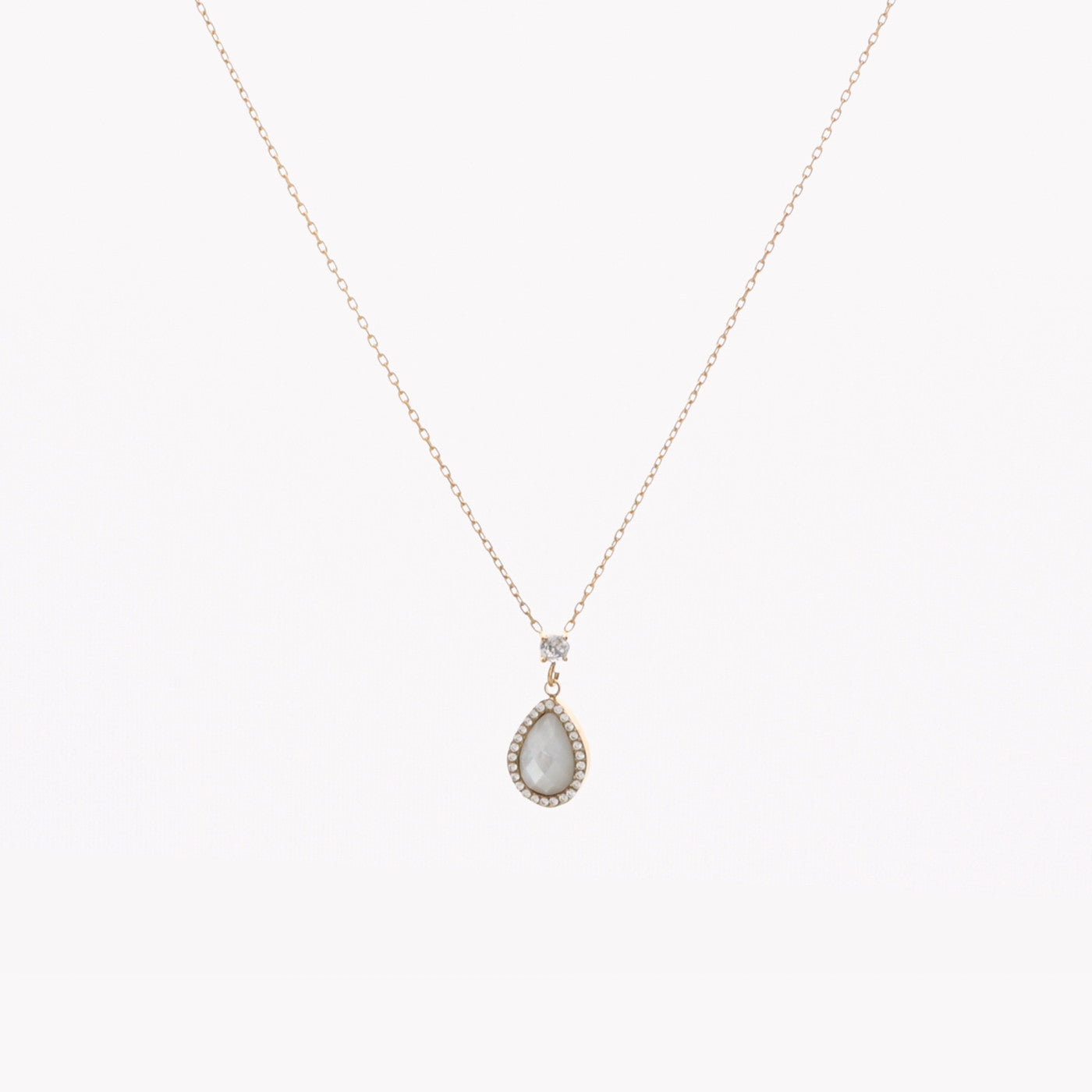 Collana in acciaio con pietra naturale bianca