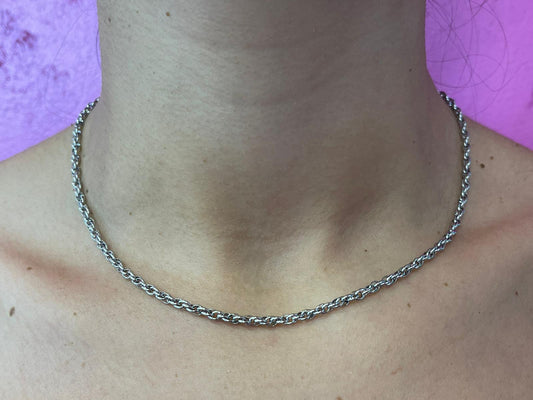 Simple silver chain