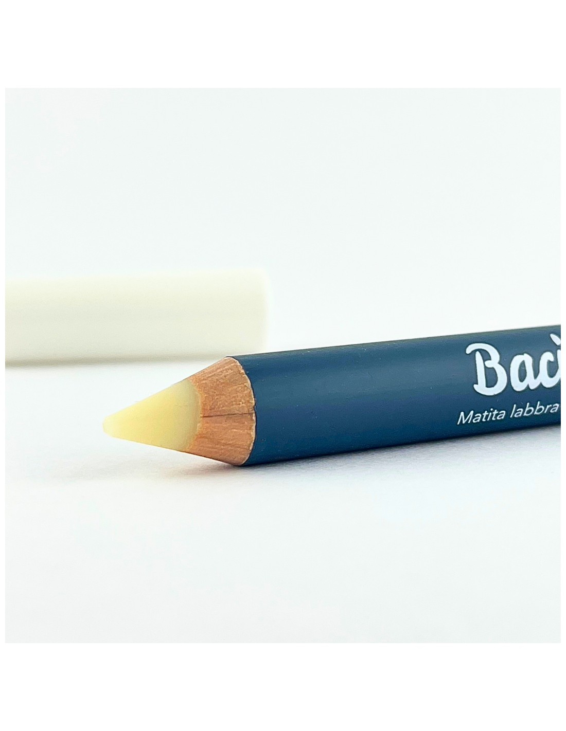 Baci Ialuronici - Matita Labbra idratante e rimpolpante effetto soft focus