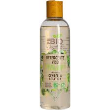 Detergente viso con centella asiatica