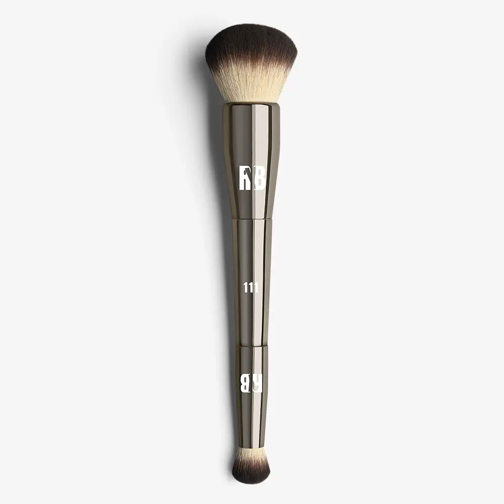 Pennello professionale per fondotinta e correttore n. 111